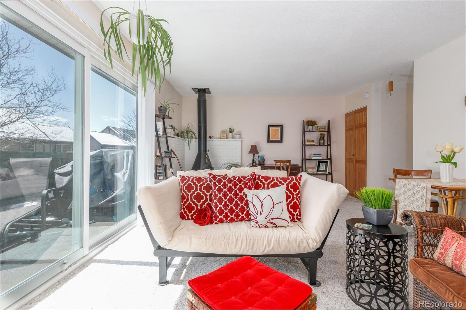 2160 S Vaughn Way Unit: 303C