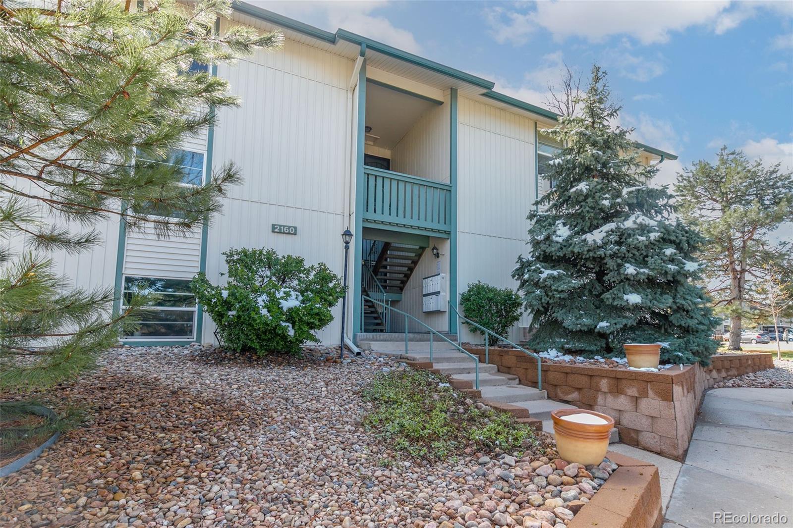 2160 S Vaughn Way Unit: 303C