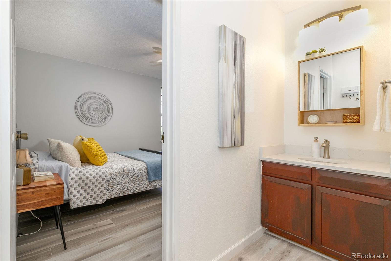 2160 S Vaughn Way Unit: 303C