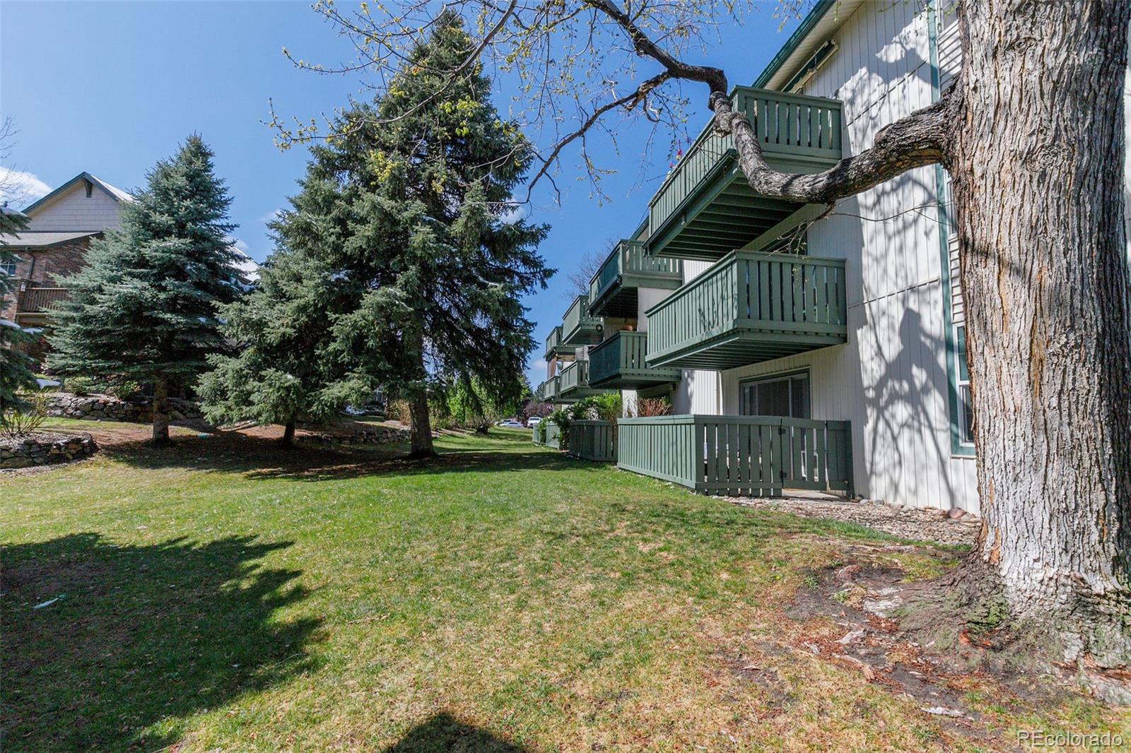 2160 S Vaughn Way Unit: 303C