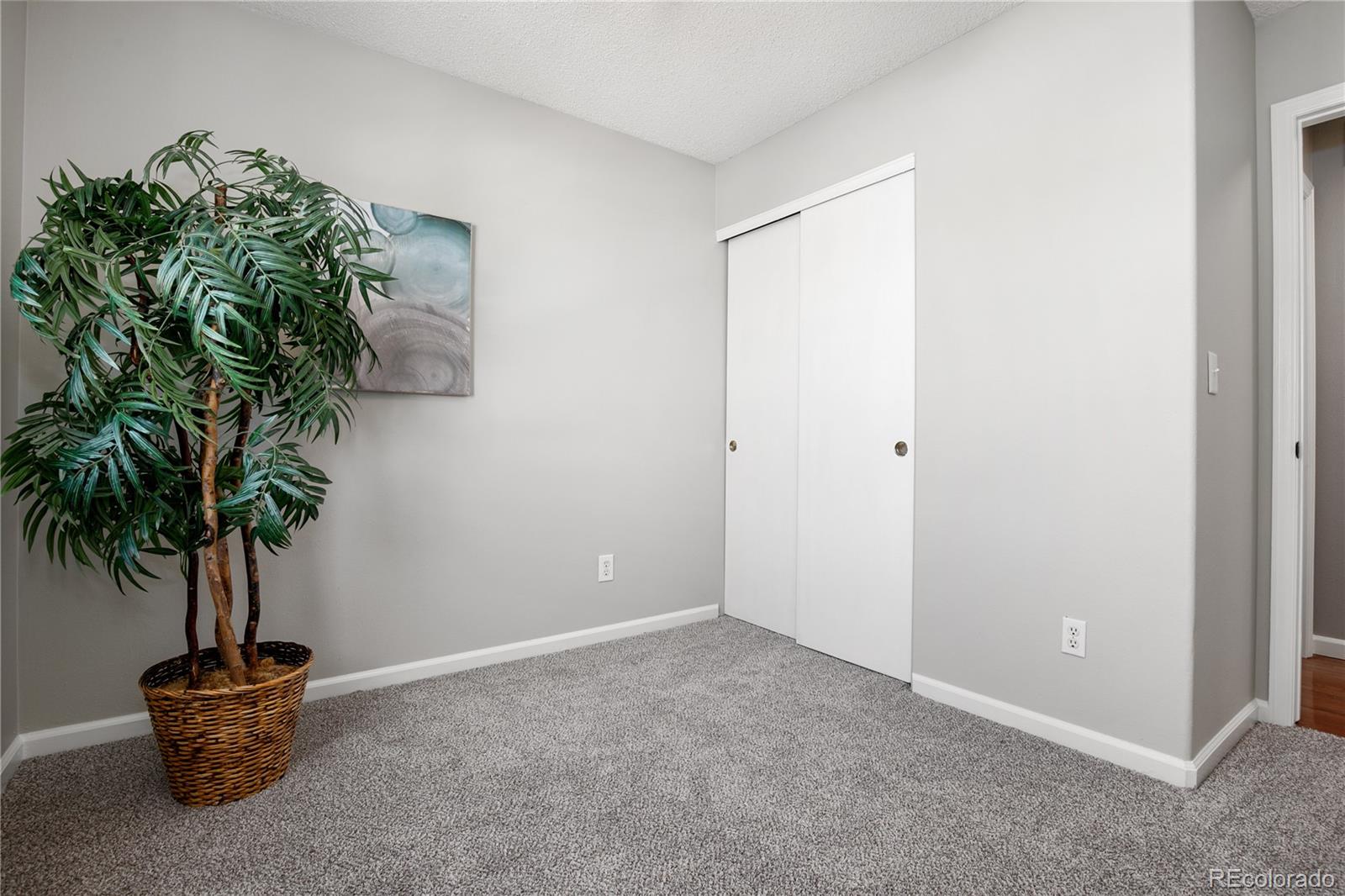 12027 Meadowood Lane