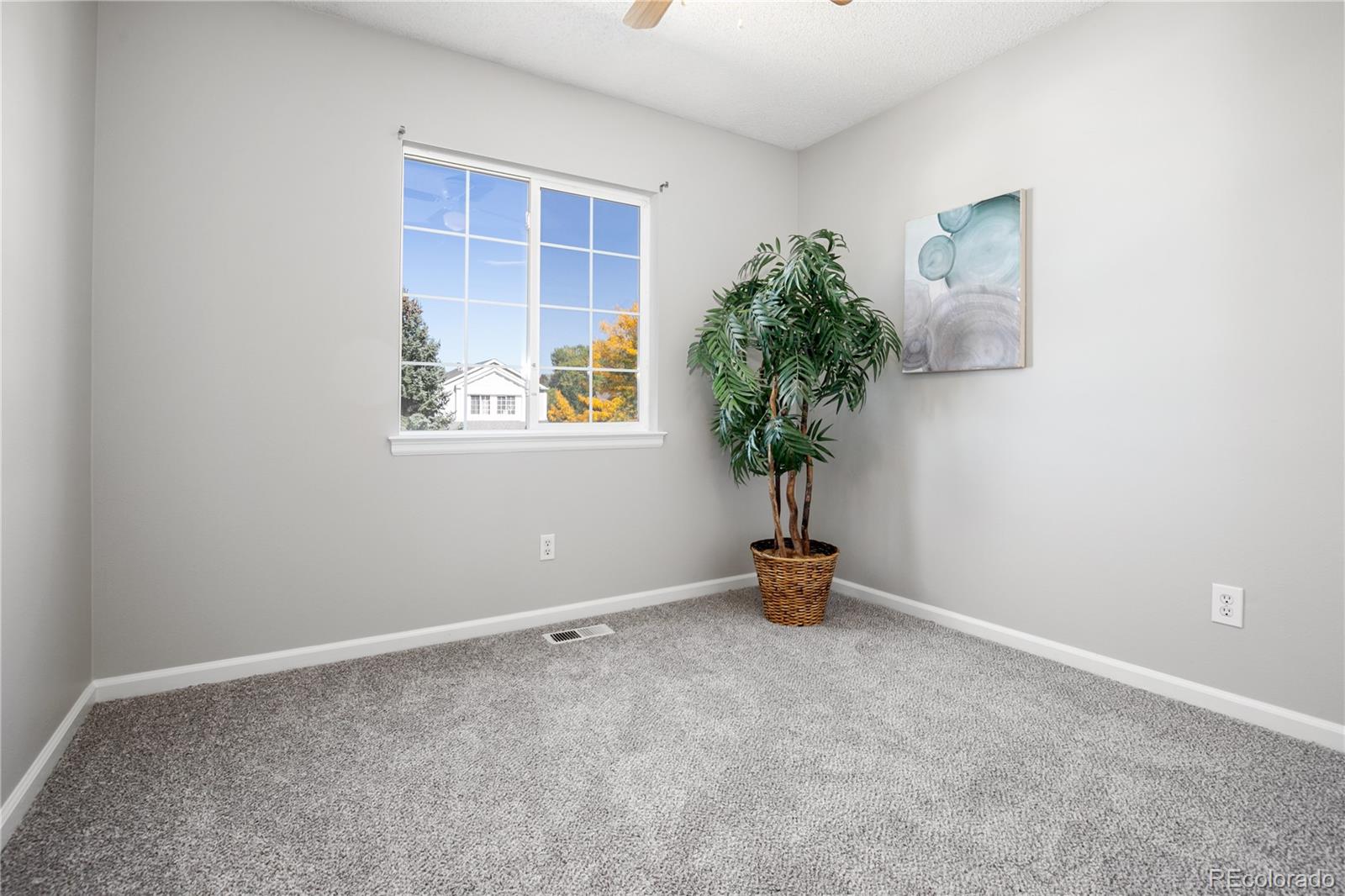 12027 Meadowood Lane
