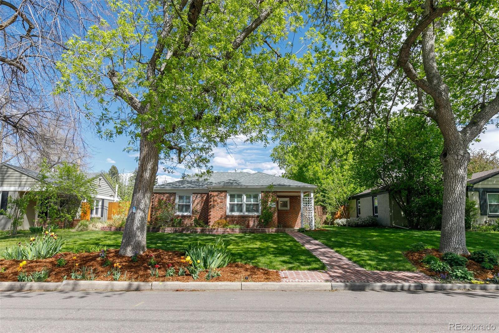 850 Magnolia Street