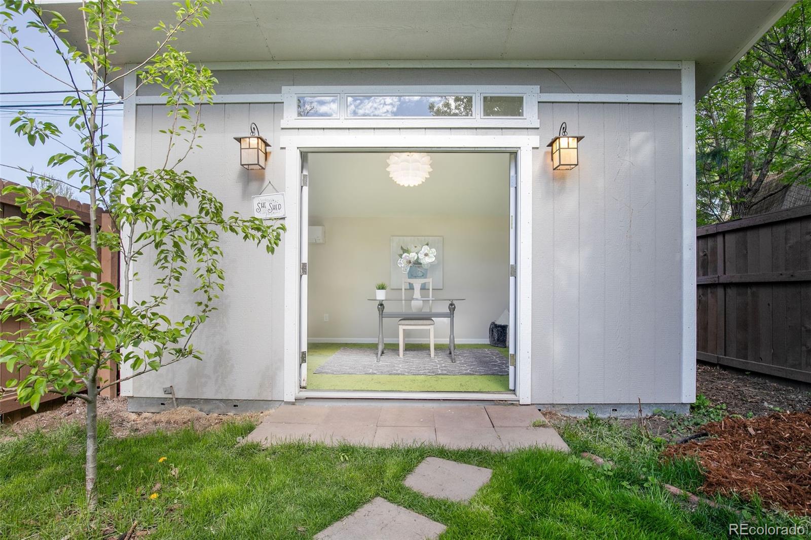 850 Magnolia Street