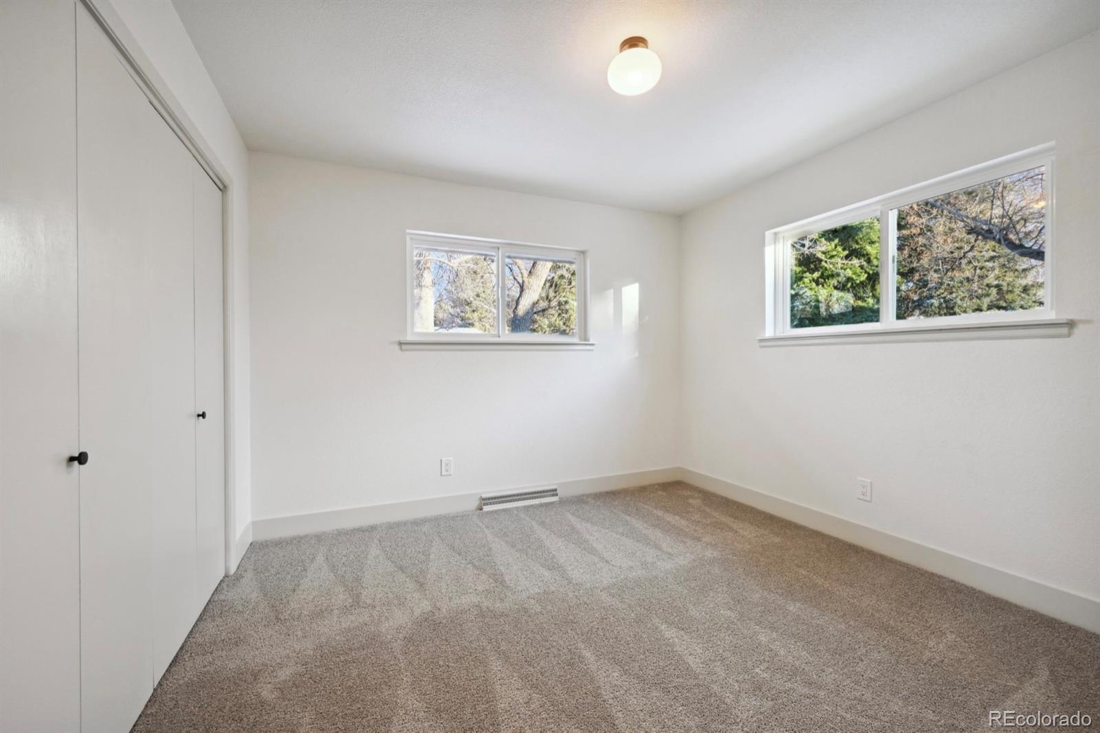 3832 Wright Court