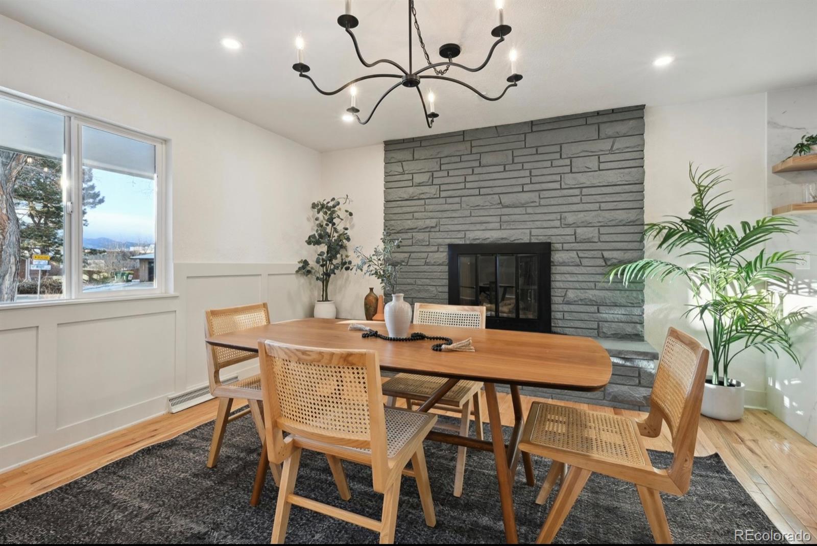 3832 Wright Court