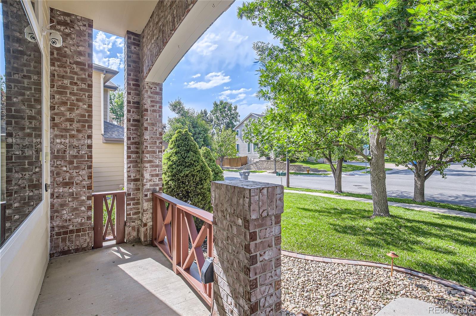 6516 W Long Drive