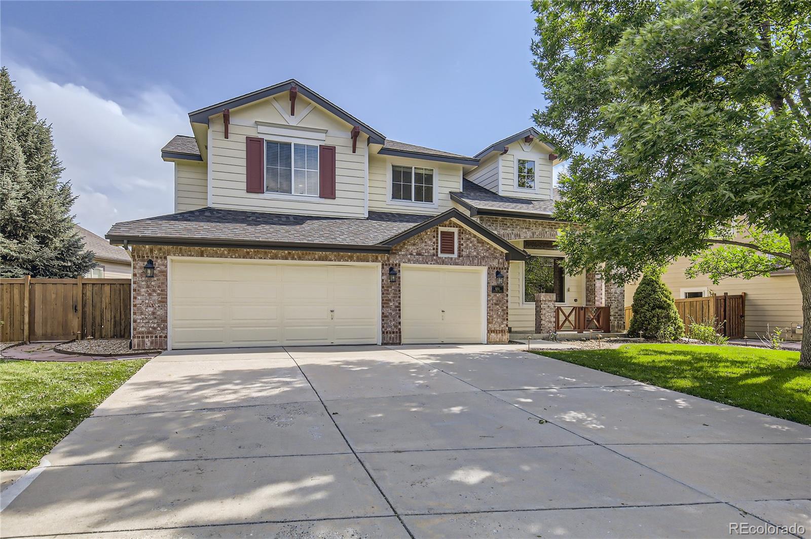 6516 W Long Drive