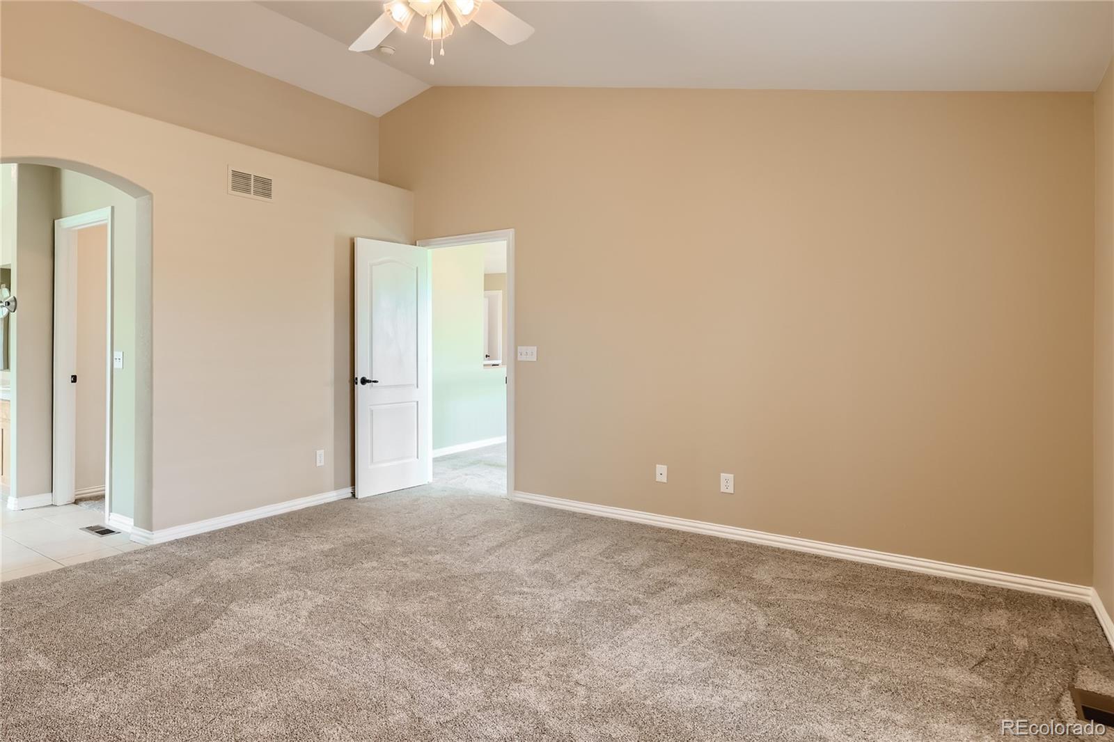 6516 W Long Drive