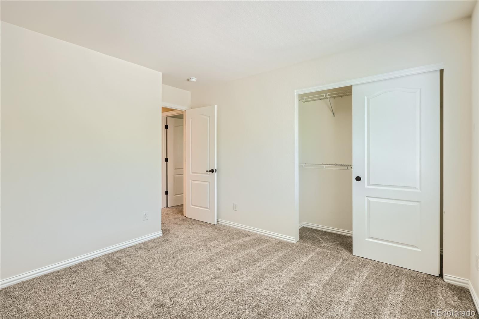 6516 W Long Drive