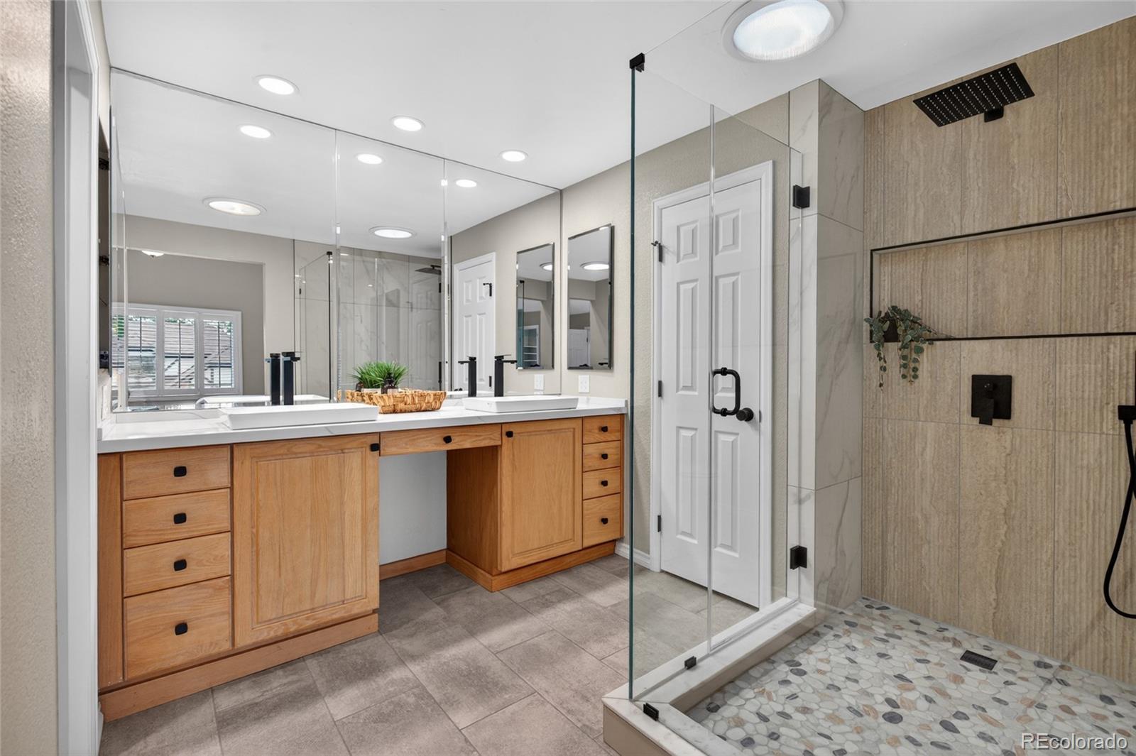 8228 Lodgepole Trail