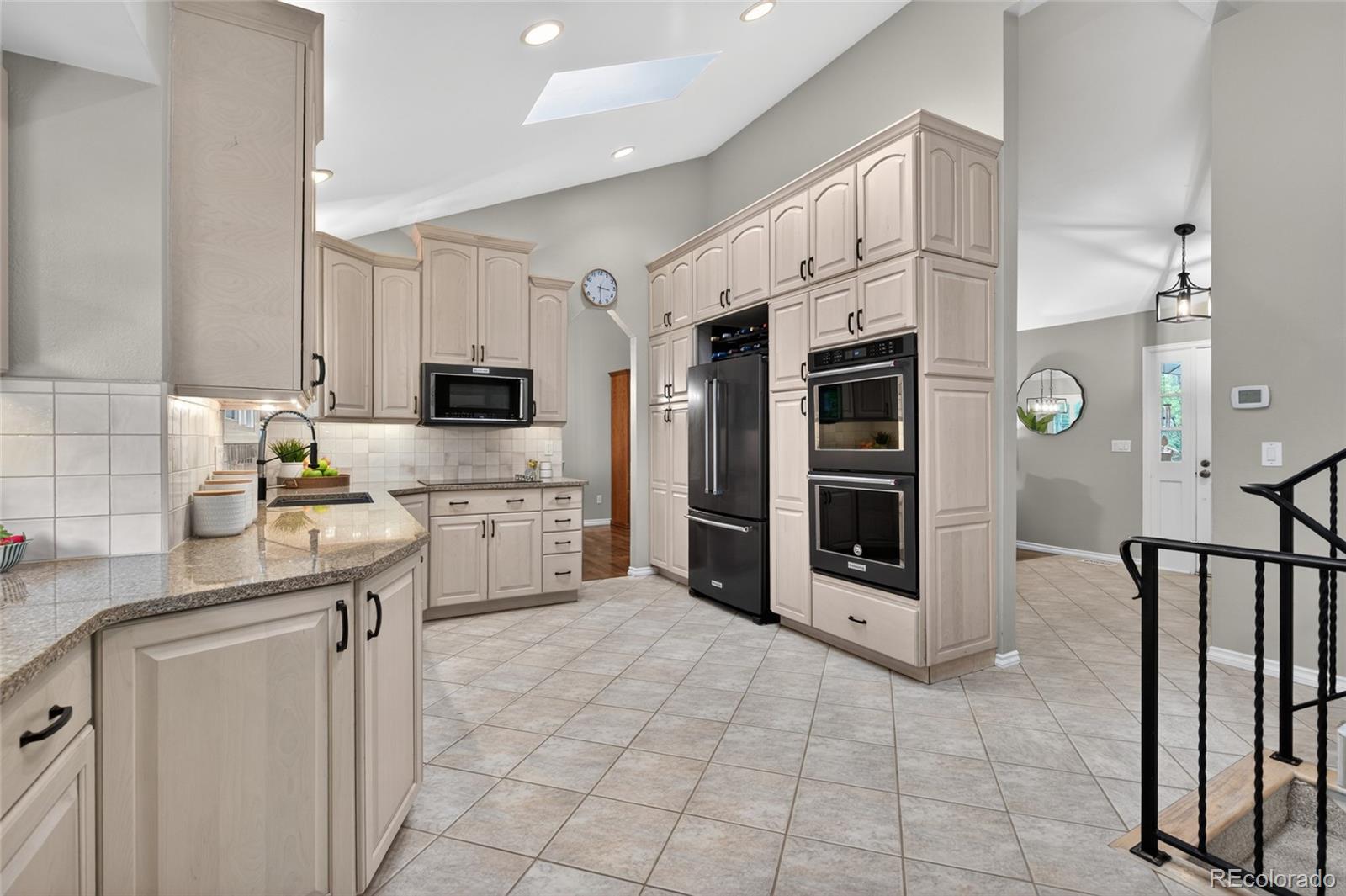 8228 Lodgepole Trail