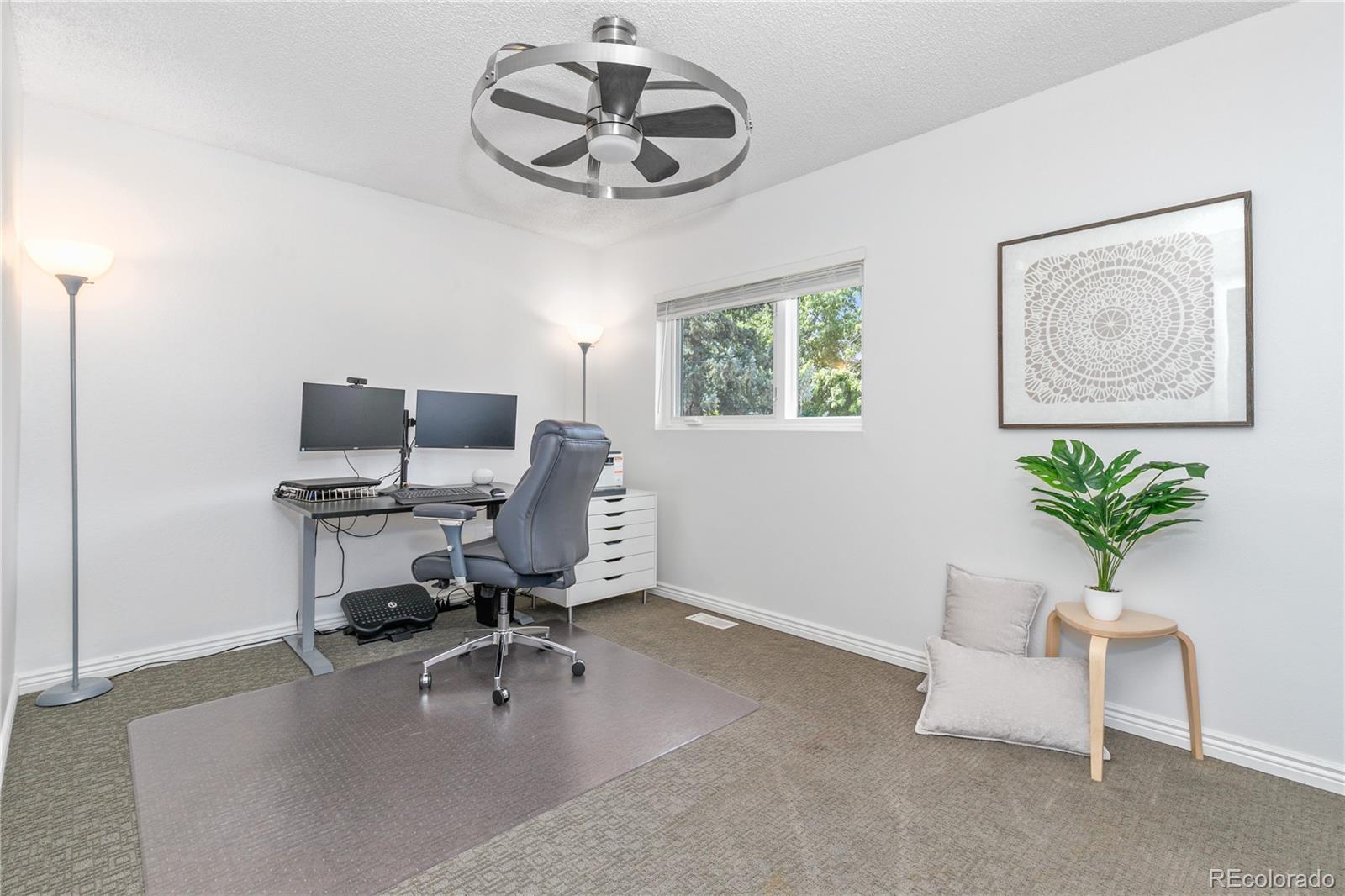 5633 W 71st Place