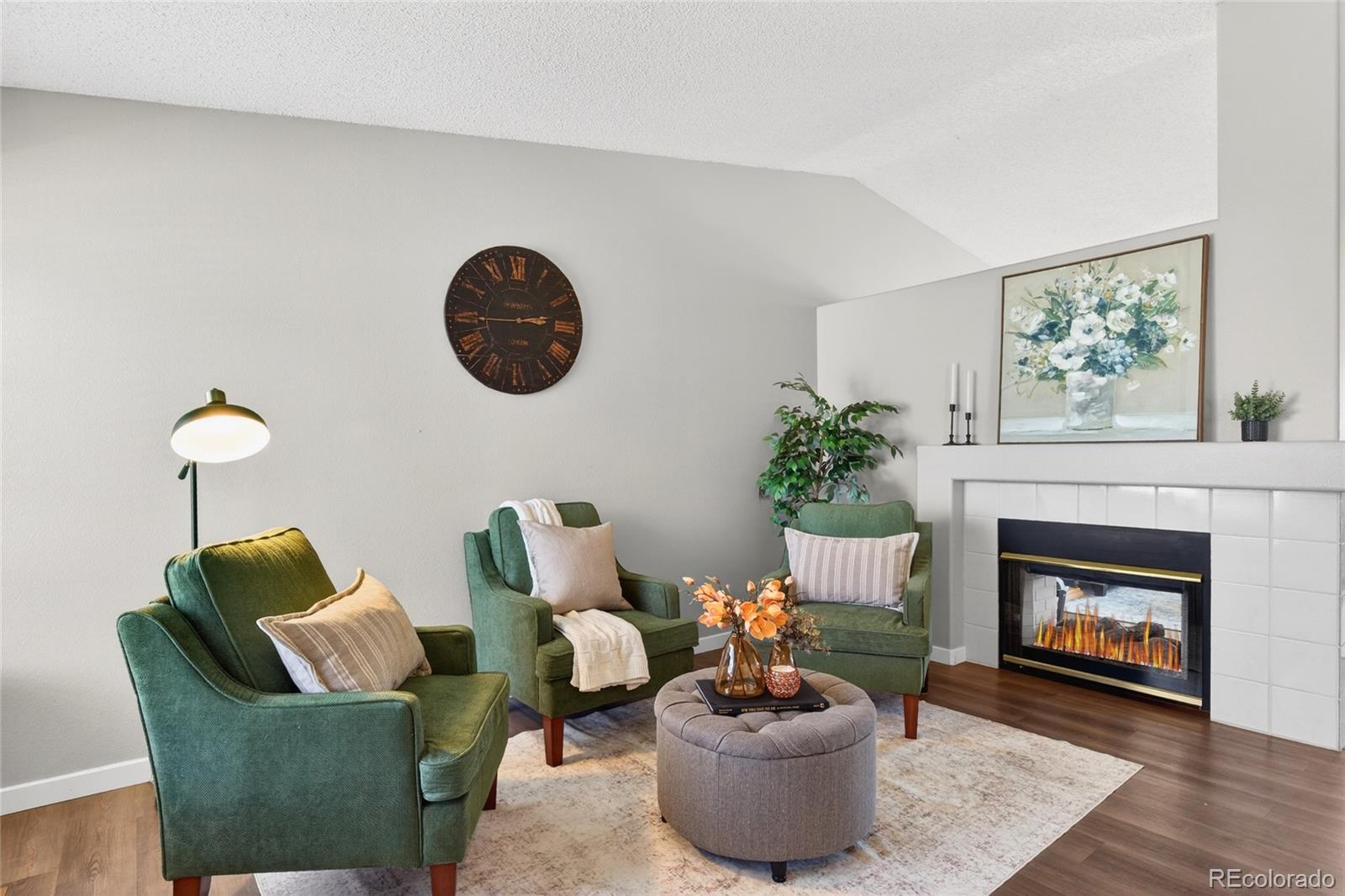 9600 Castle Ridge Circle