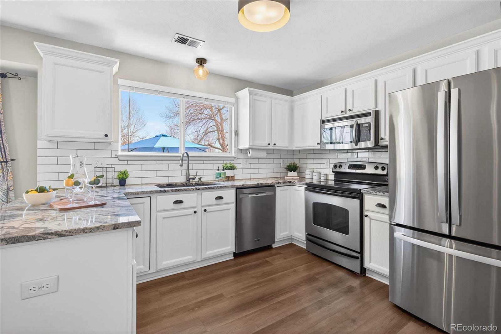 9600 Castle Ridge Circle