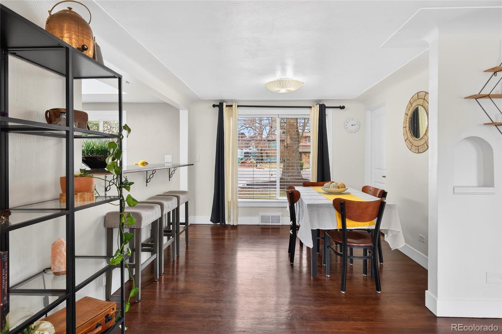 2916 S Downing Street