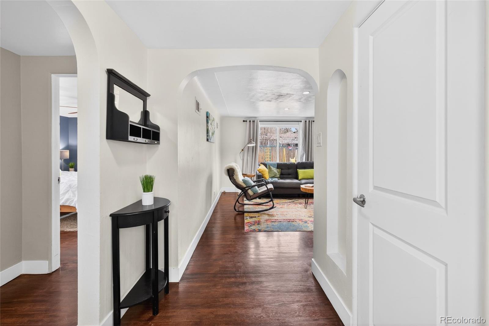 2916 S Downing Street