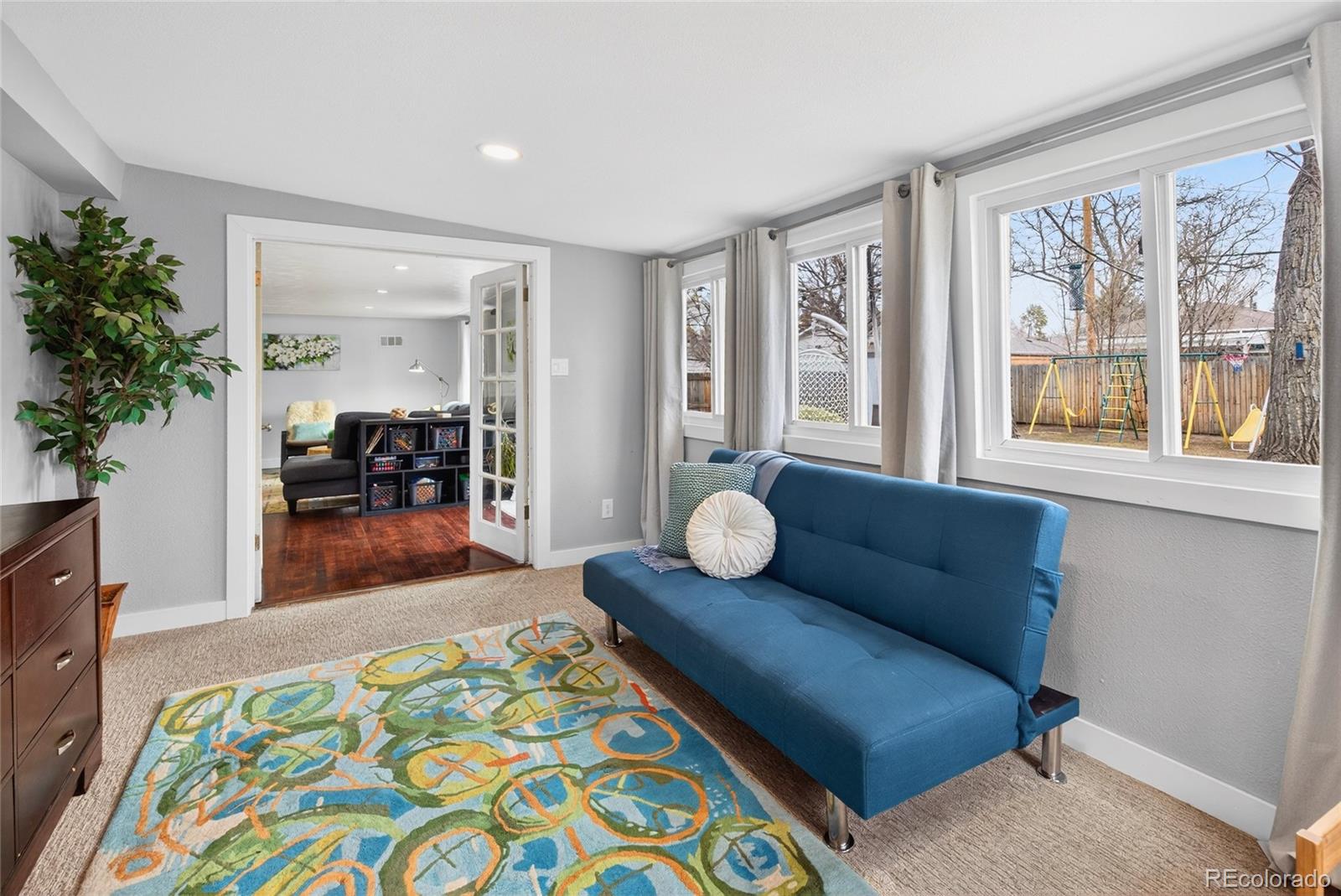 2916 S Downing Street