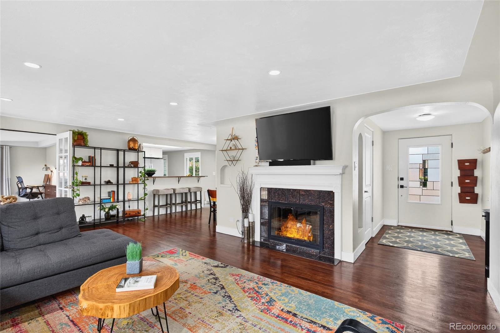 2916 S Downing Street