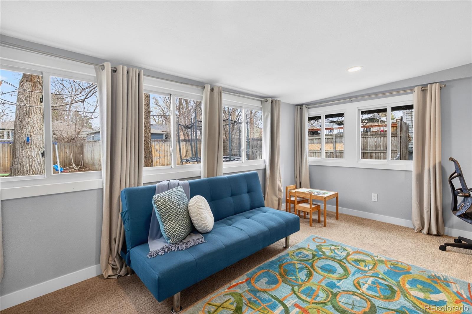 2916 S Downing Street