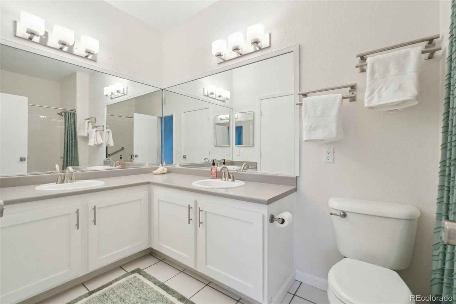 19019 E Warren Drive Unit: H104