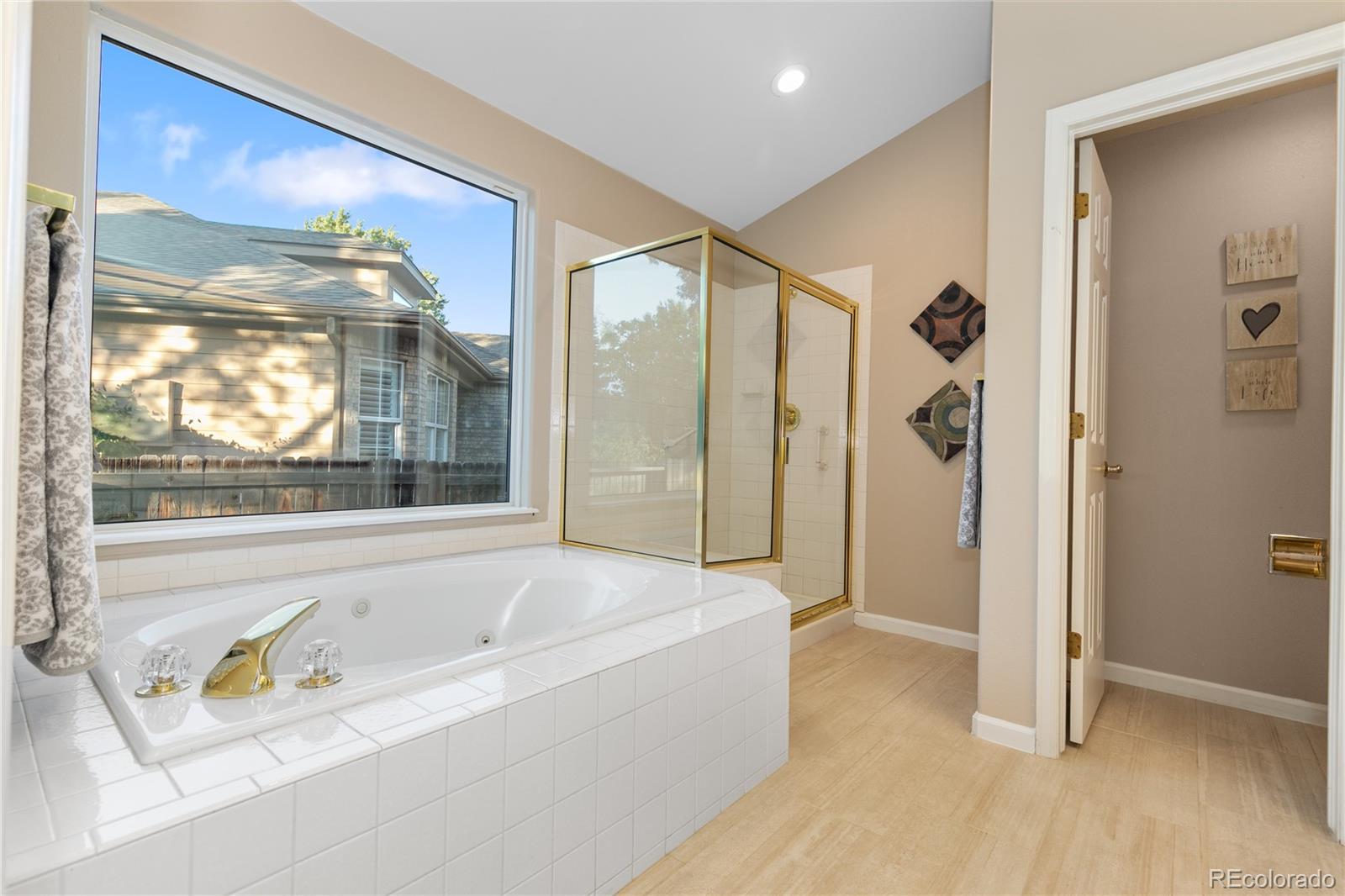 16895 W 66th Place