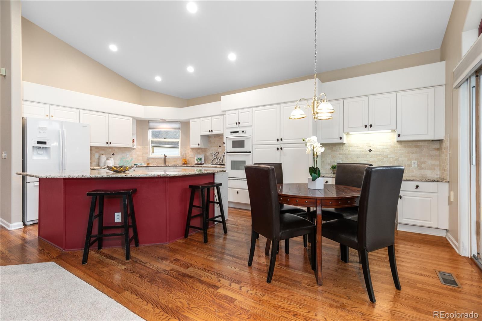 16895 W 66th Place