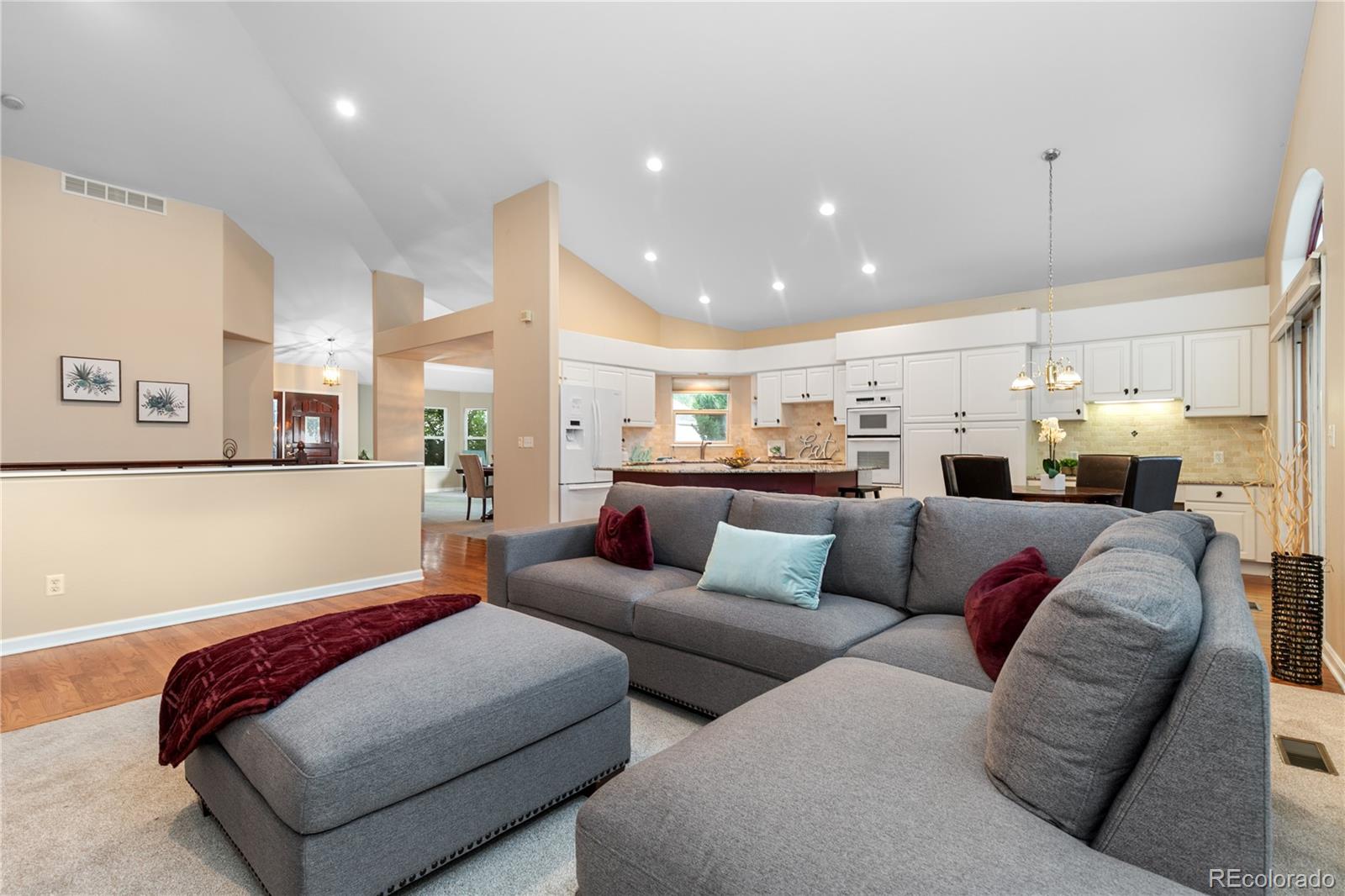 16895 W 66th Place