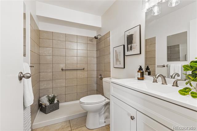 10150 E Virginia Avenue Unit: 17-101