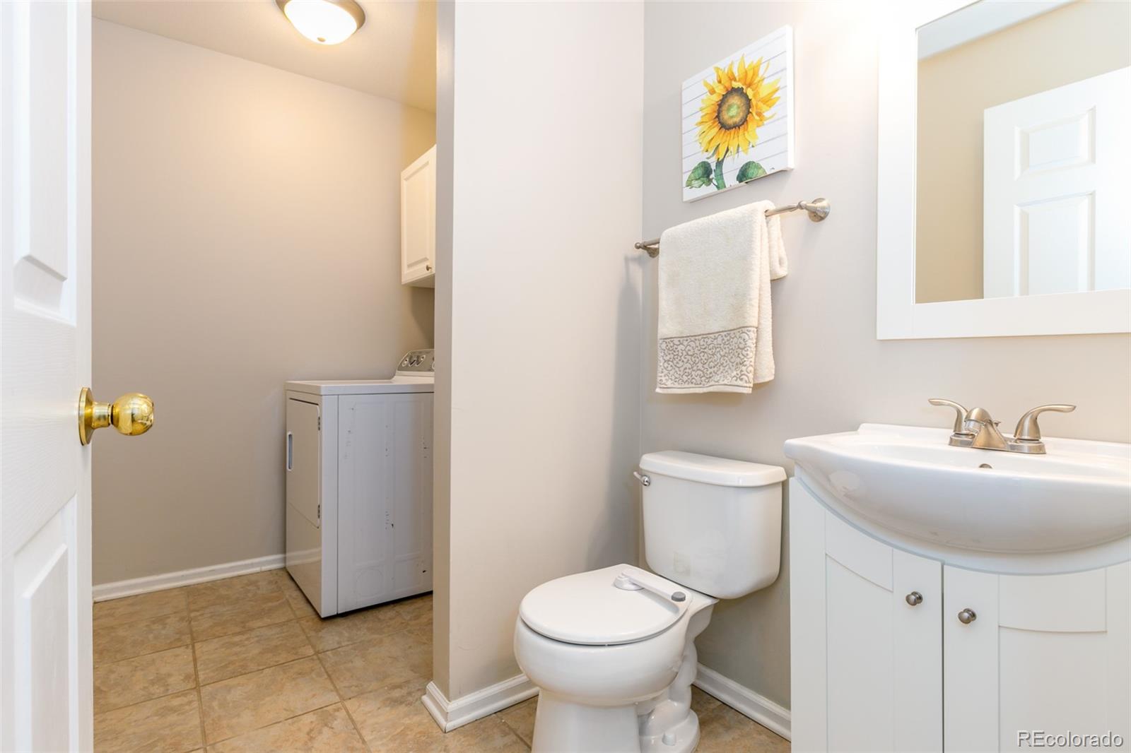 10501 Hyacinth Street