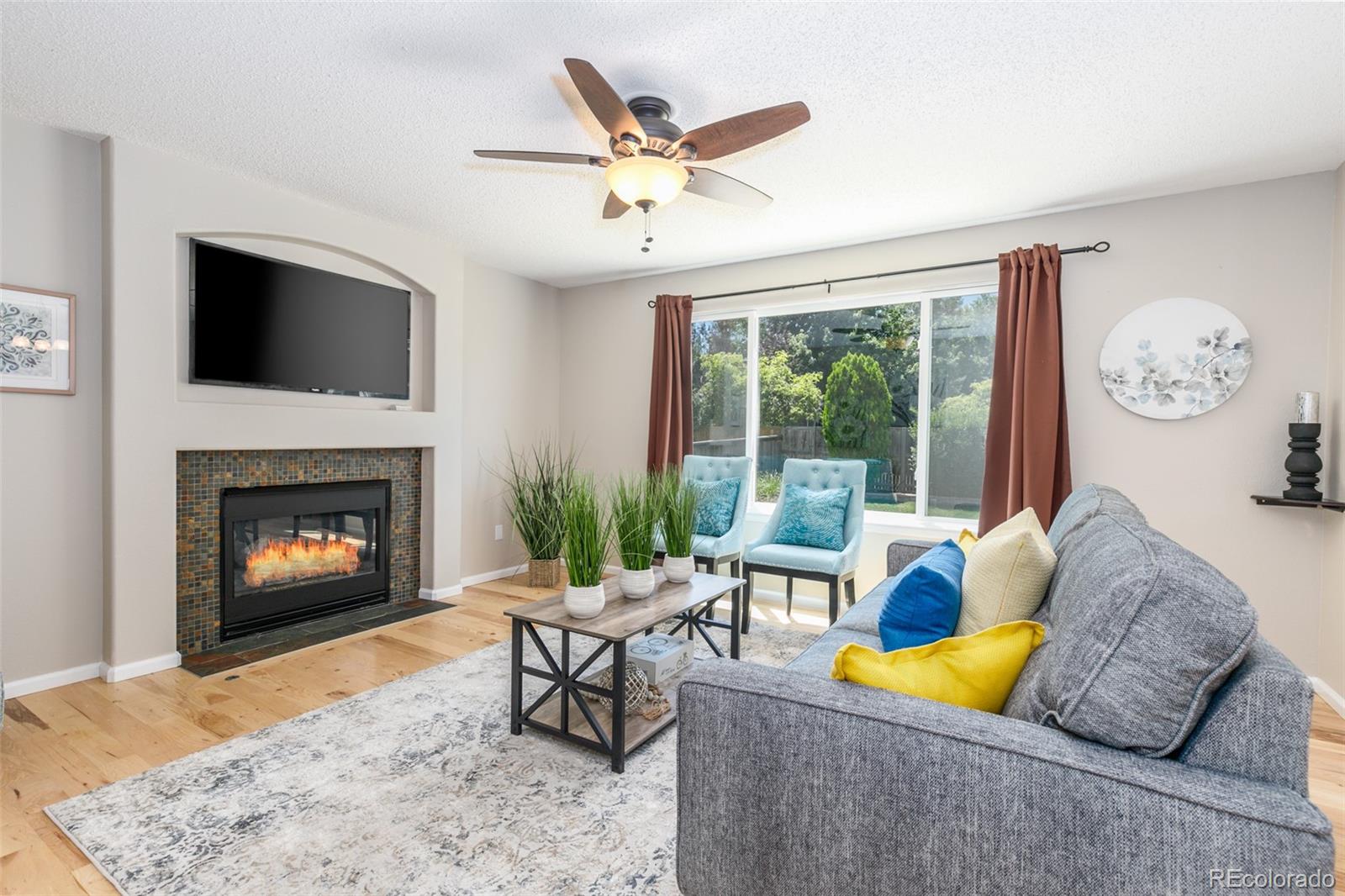 10501 Hyacinth Street