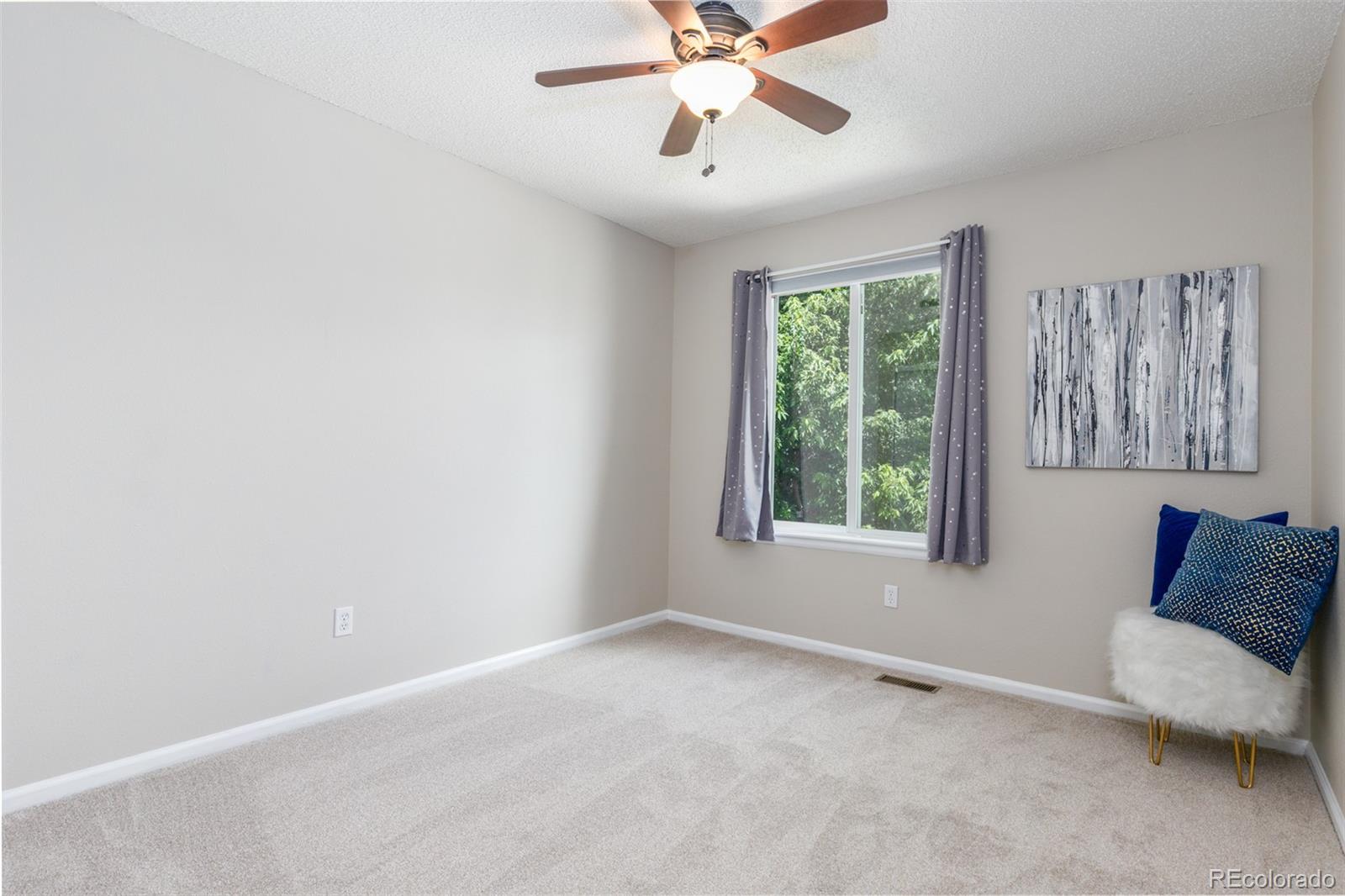 10501 Hyacinth Street