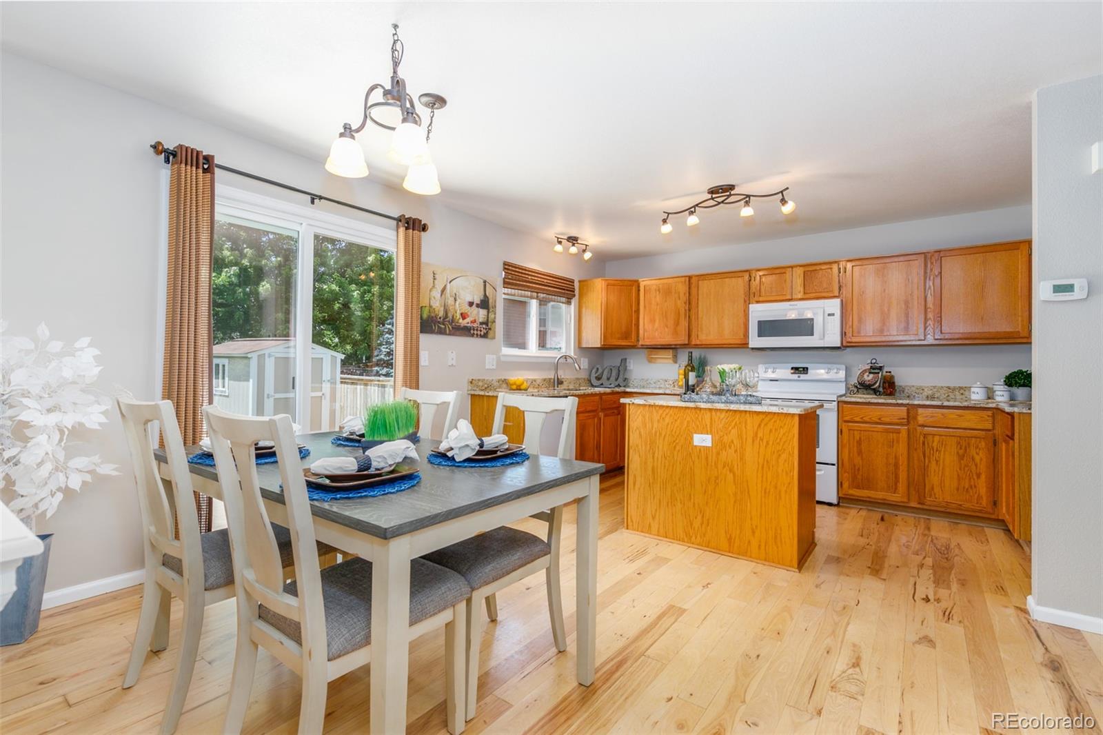 10501 Hyacinth Street