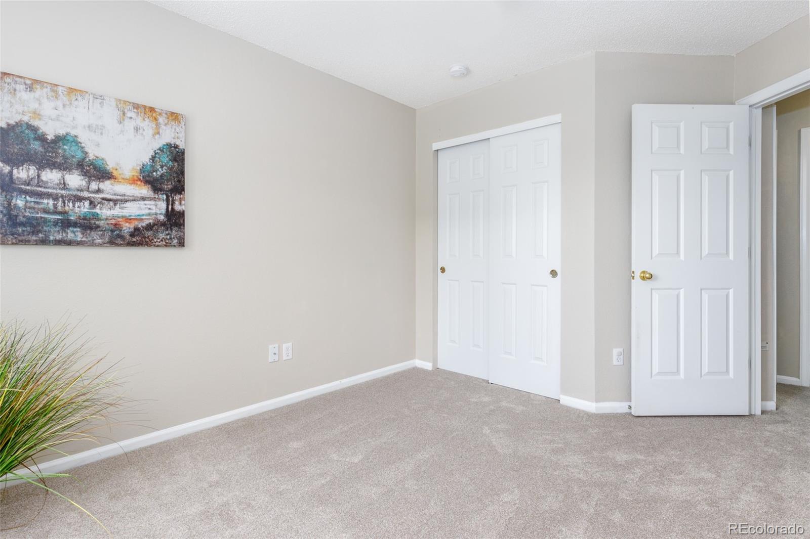 10501 Hyacinth Street