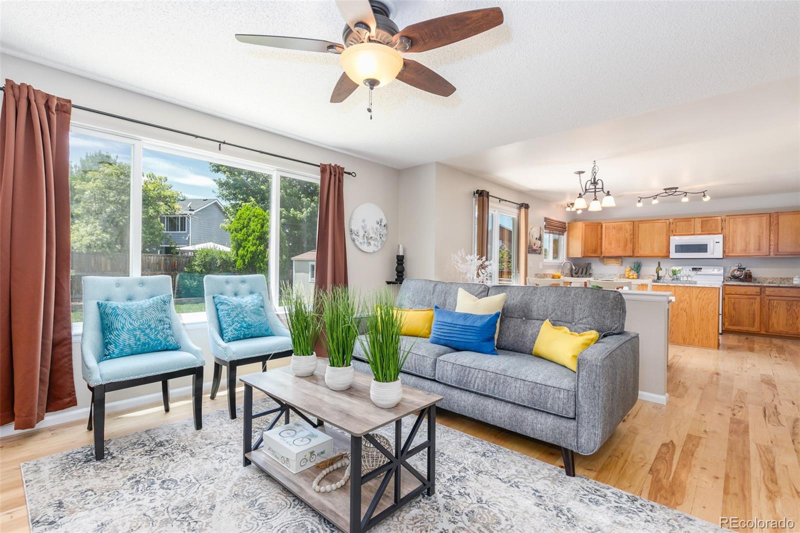 10501 Hyacinth Street