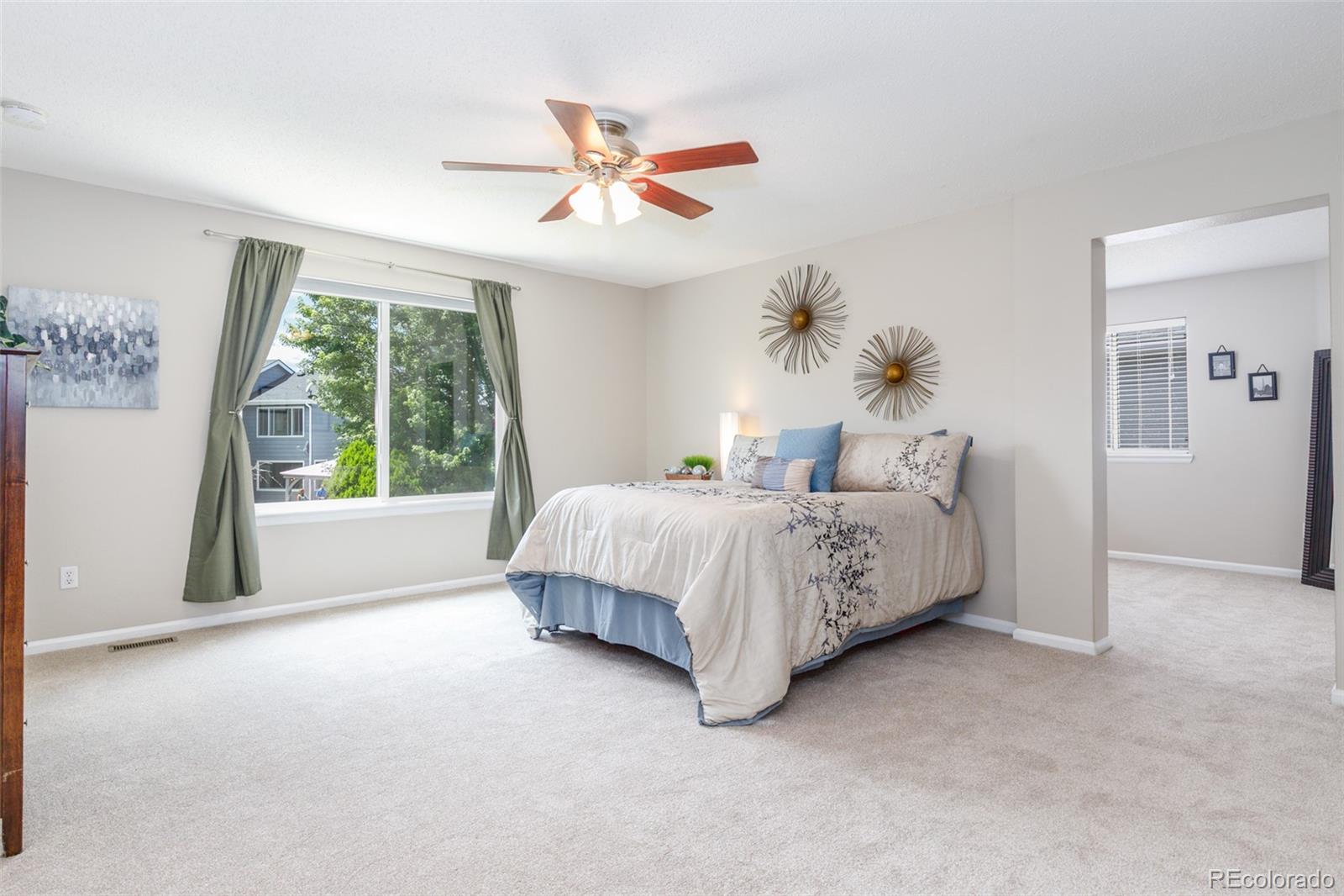 10501 Hyacinth Street