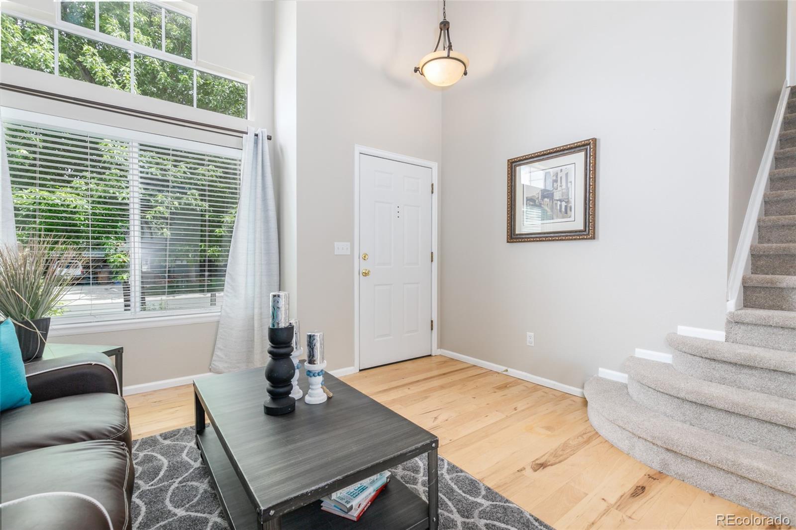 10501 Hyacinth Street