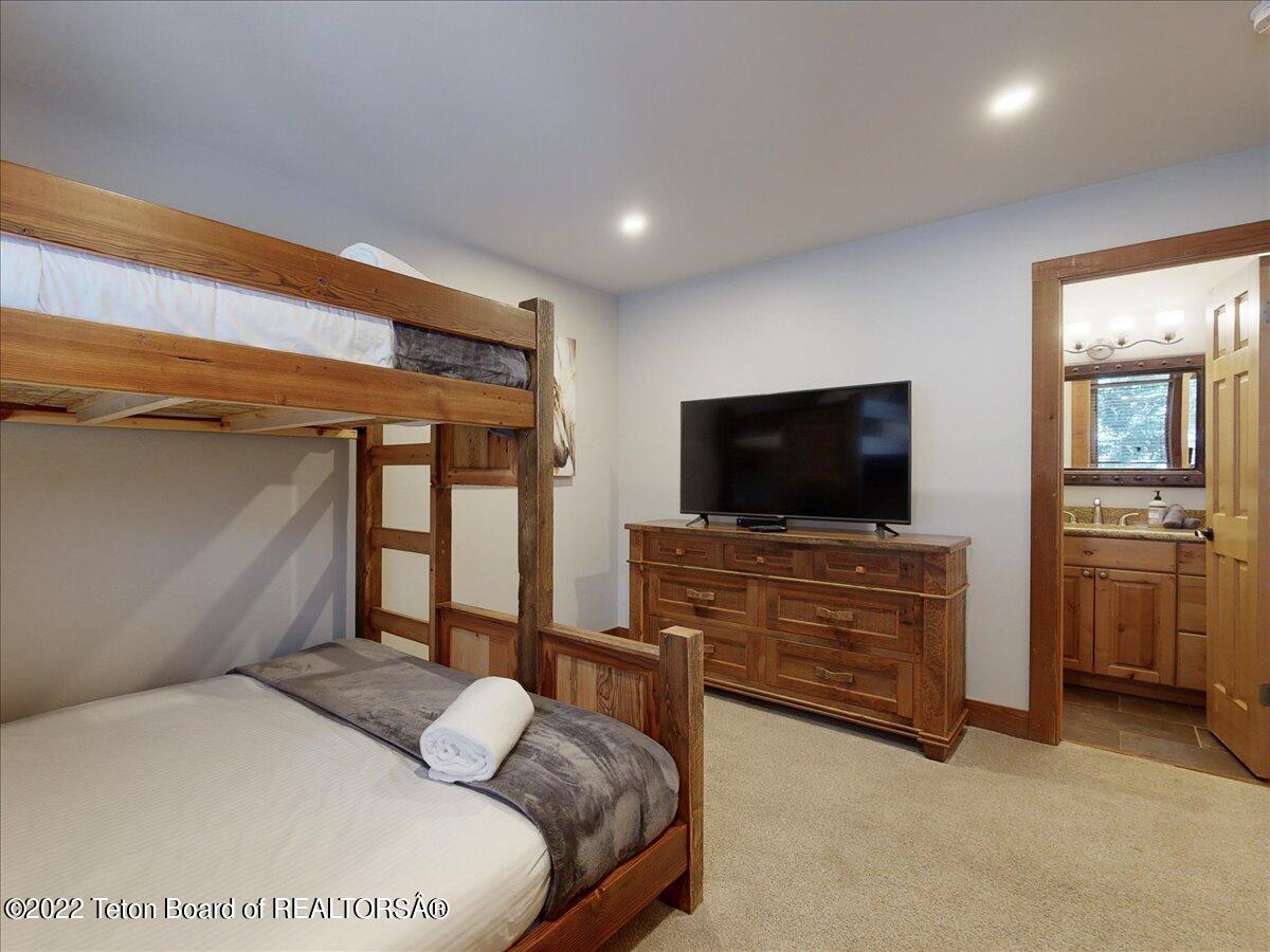 3600 W MICHAEL Drive, C-3-2