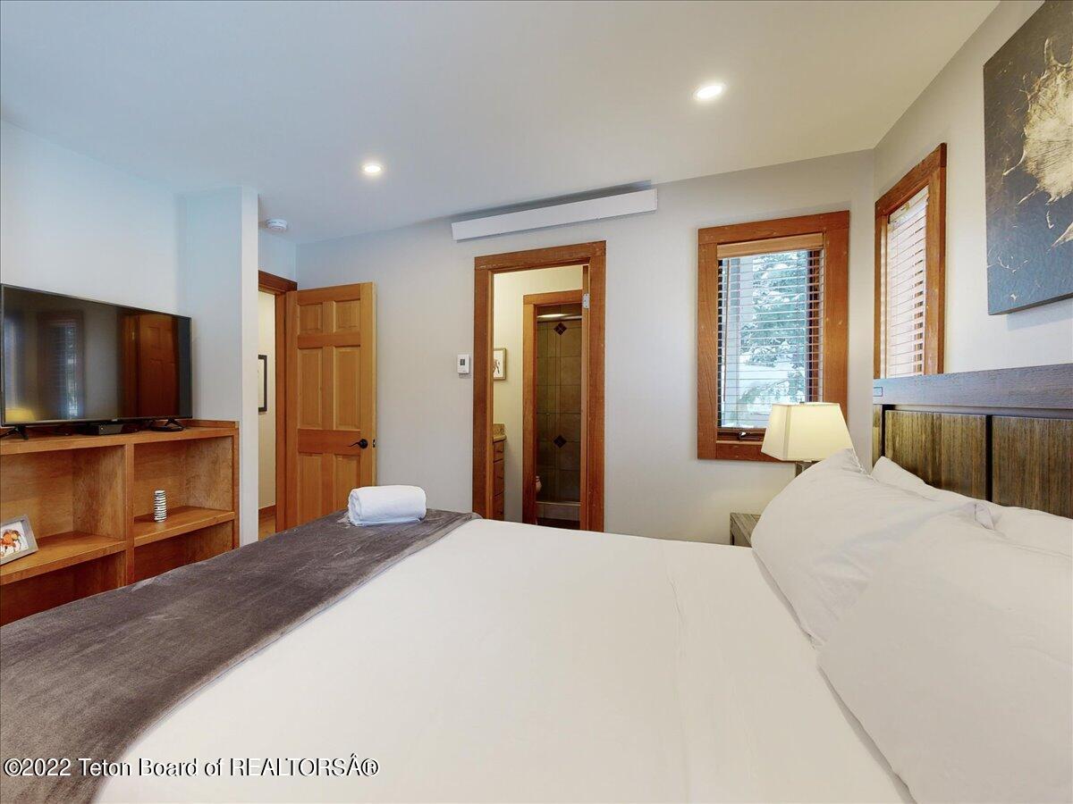 3600 W MICHAEL Drive, C-3-2