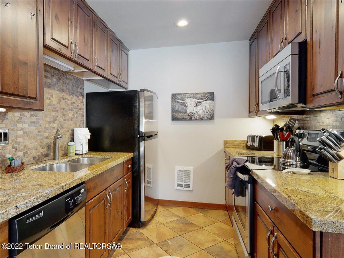 3600 W MICHAEL Drive, C-3-2