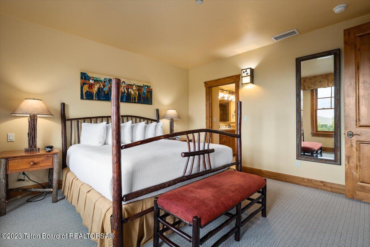 548 SNOW KING Loop, 483