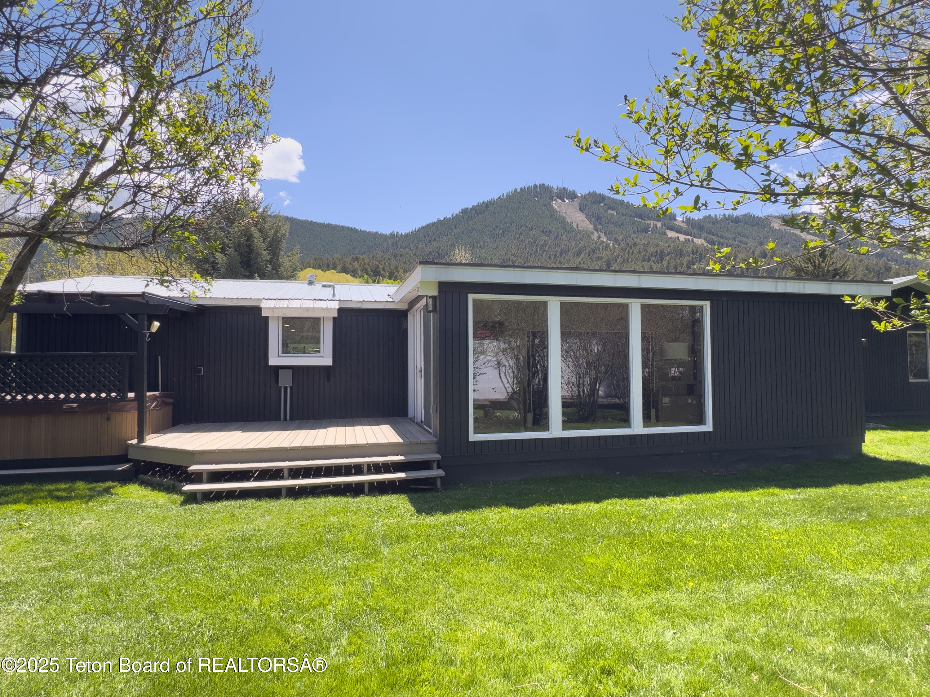 755 CACHE CREEK Drive
