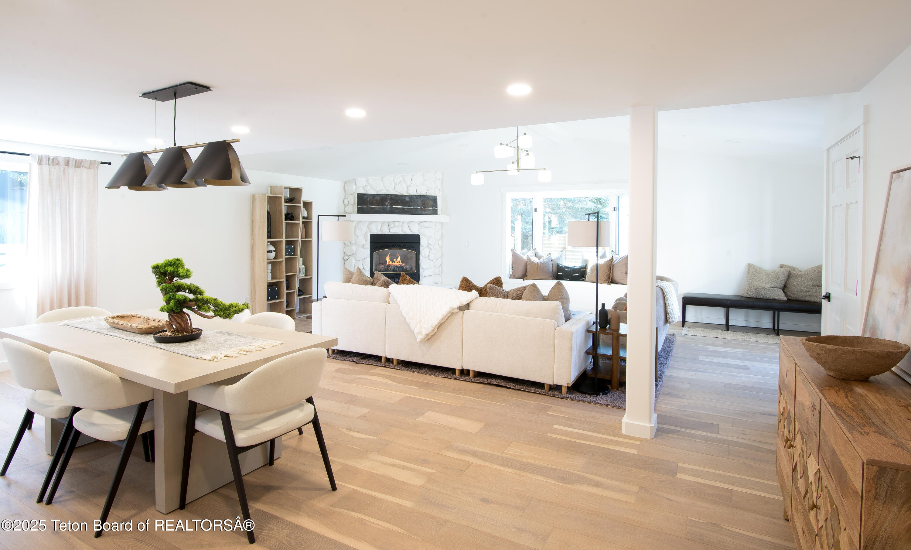 755 CACHE CREEK Drive