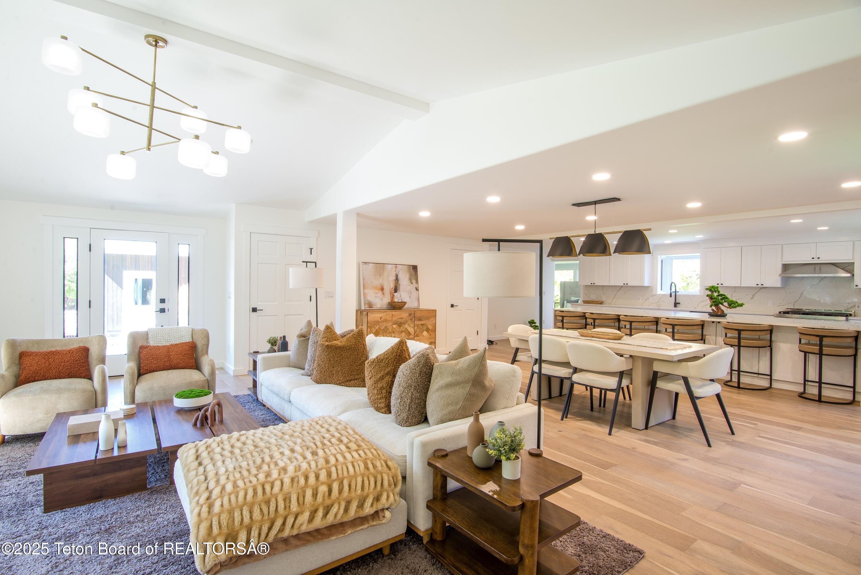 755 CACHE CREEK Drive