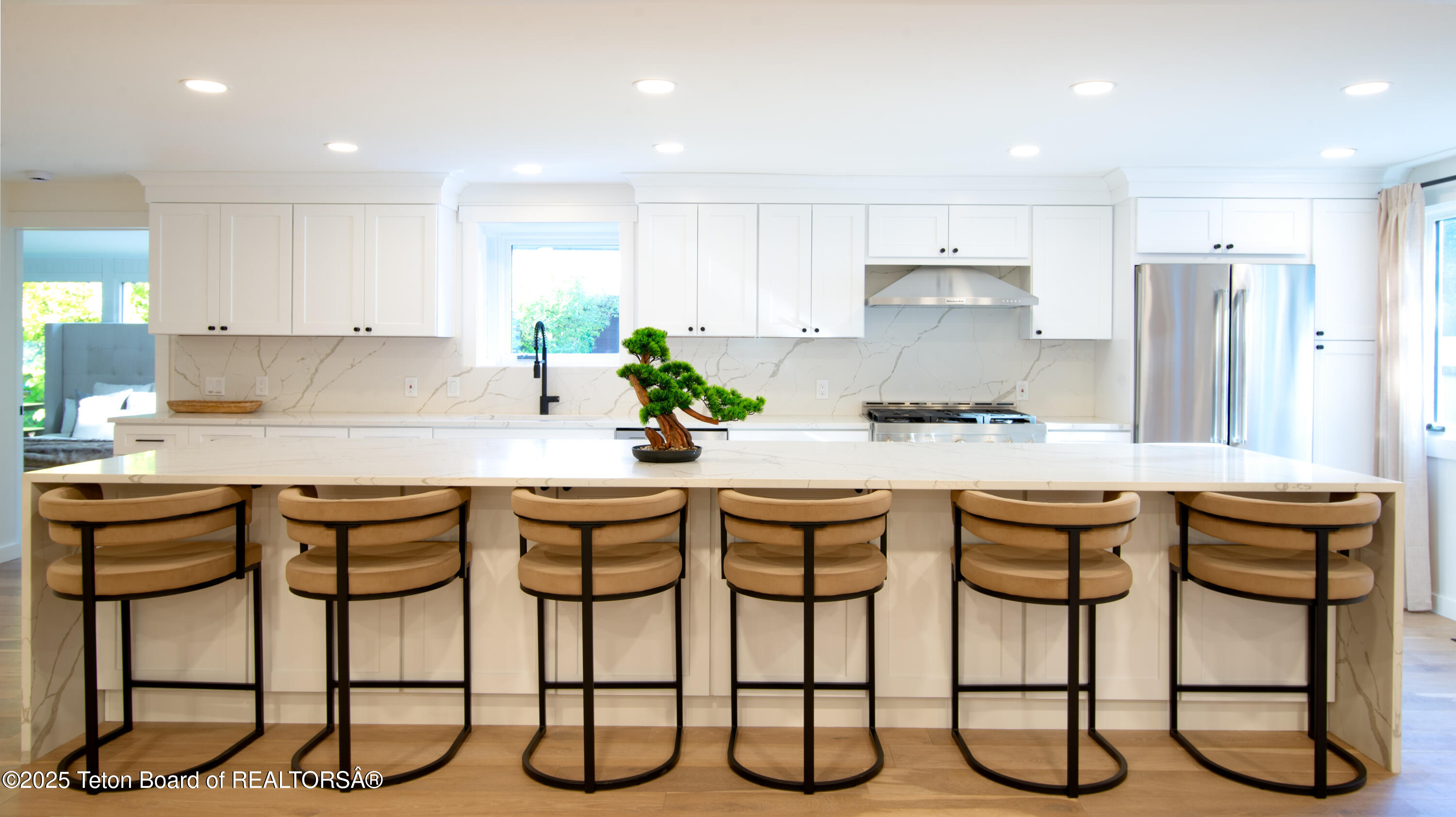 755 CACHE CREEK Drive