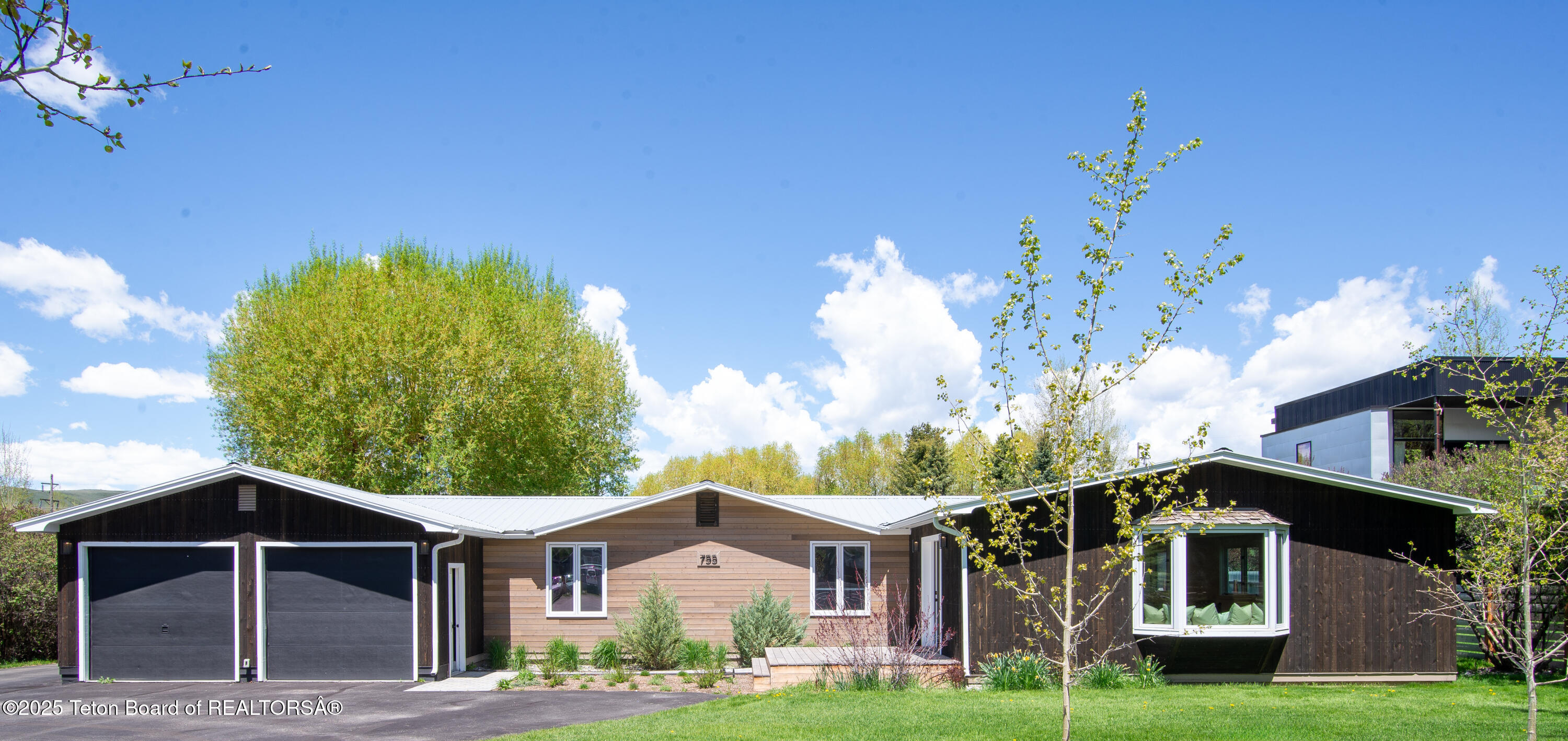 755 CACHE CREEK Drive