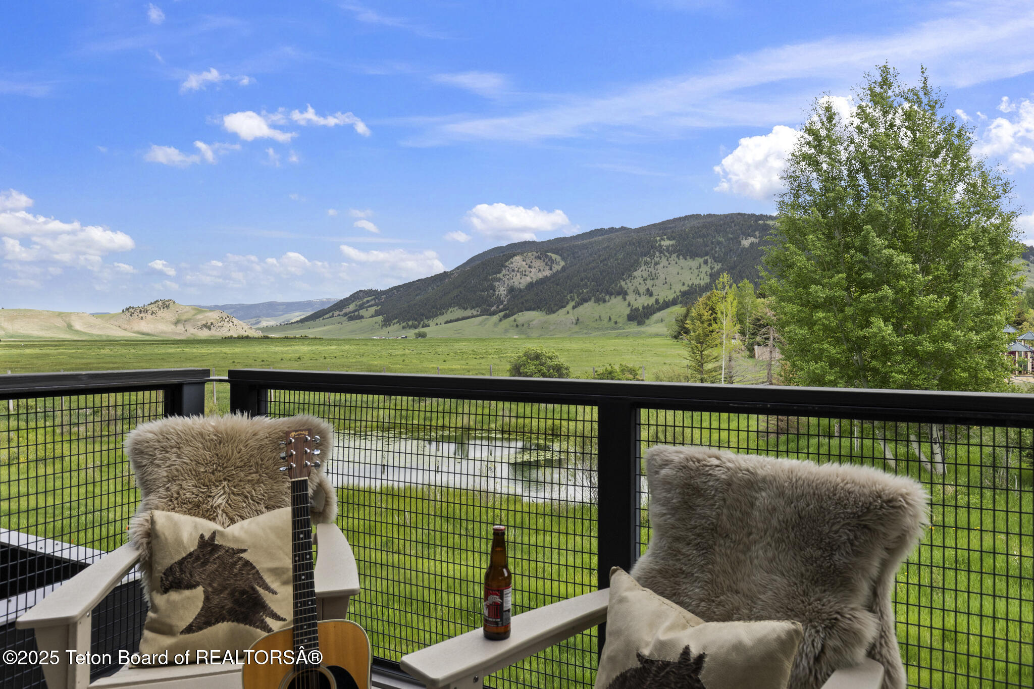 304 HIDDEN HOLLOW Drive, 304