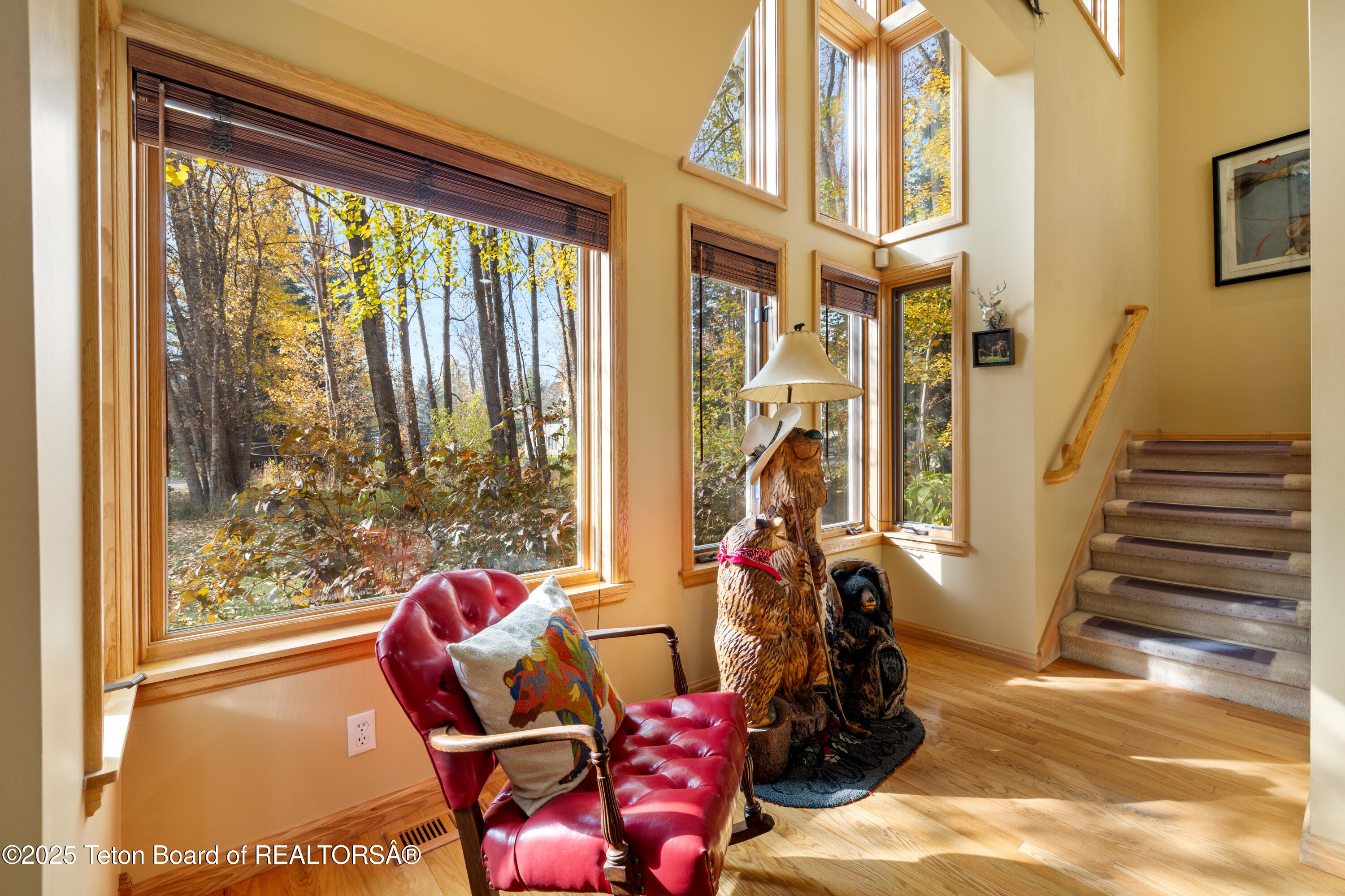 3035 N WHITE PINE Lane