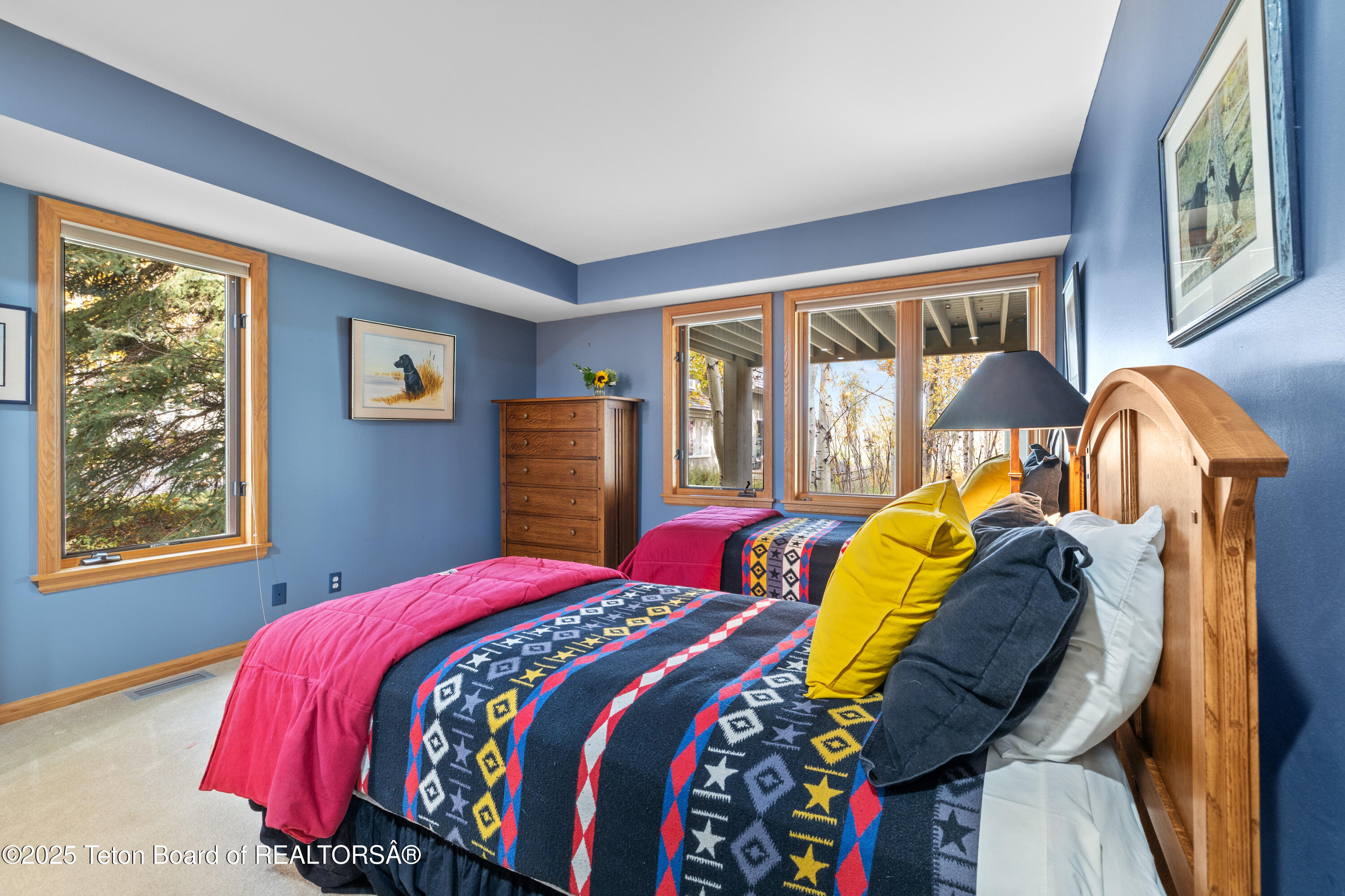 3035 N WHITE PINE Lane