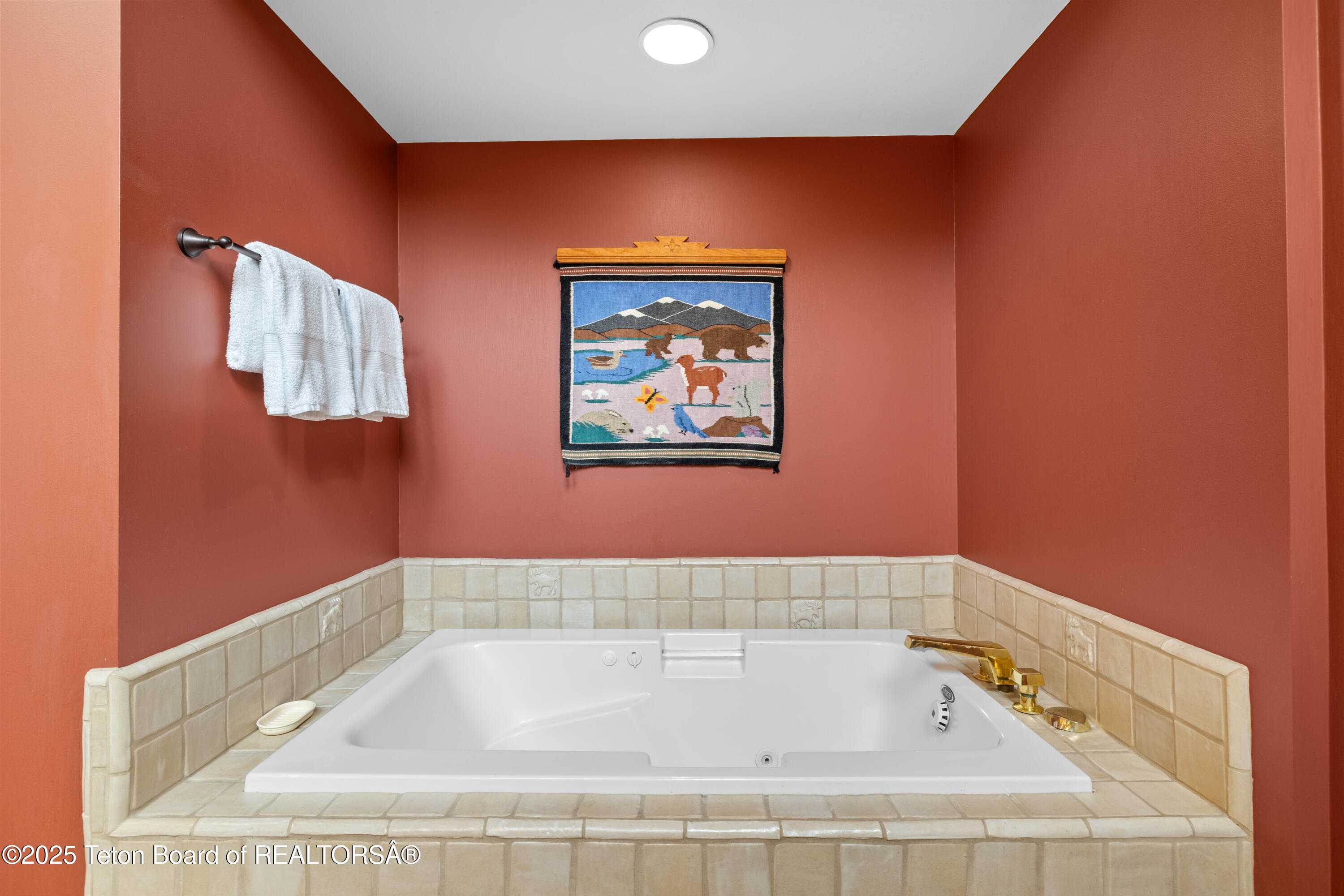 3035 N WHITE PINE Lane